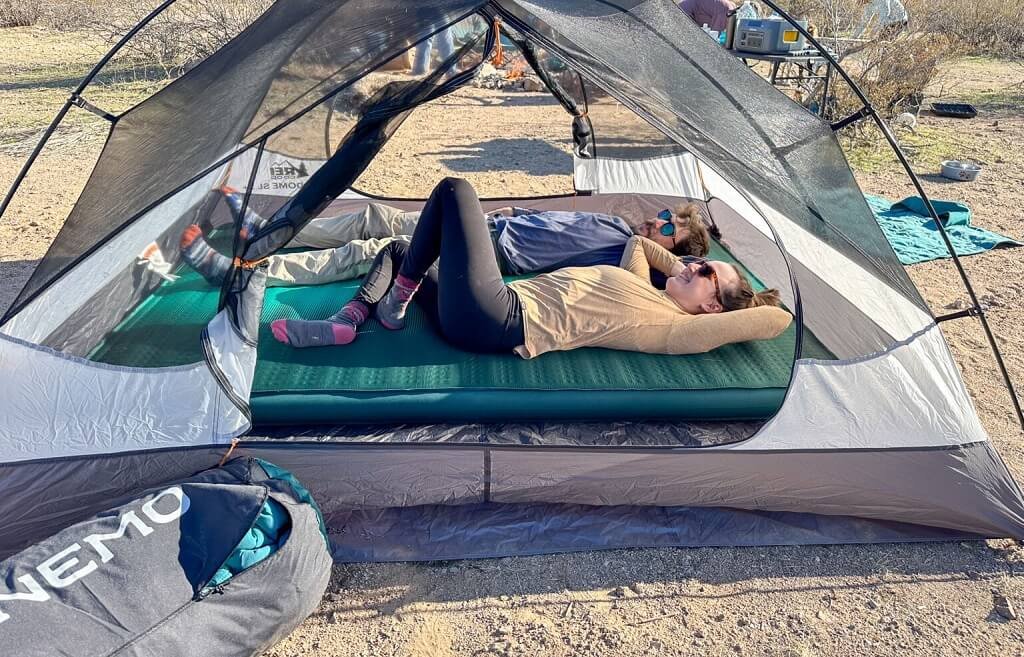 Comfort in the Wild: A Comprehensive Review of the NEMO Roamer Camping Mattress