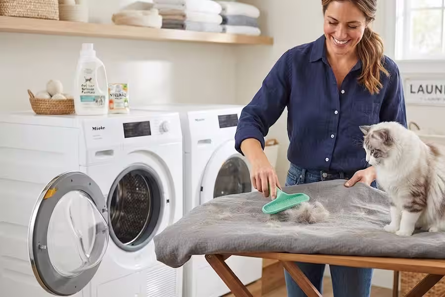Washing bedding to remove cat hair tips